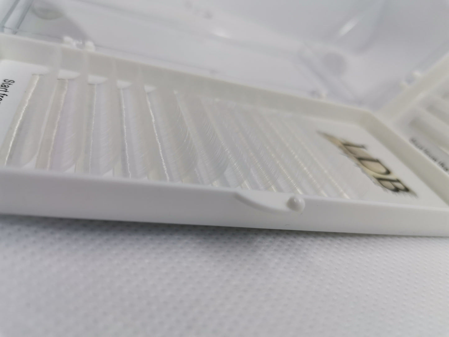 White eyelashes extension 0.07 C curl Mix size 8-13mm